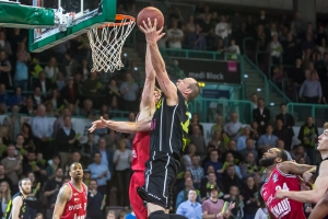 2016-04-24-medibayreuthsoliverbaskets-christian-0065.jpg