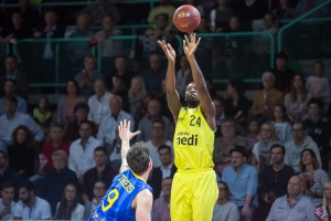 2016-10-14-medibayreuthbasketballloewenbraunschweig-christian-0016.jpg