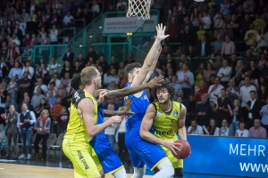 2016-10-14-medibayreuthbasketballloewenbraunschweig-christian-0022.jpg