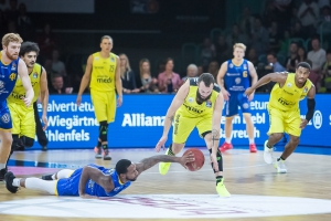 2016-10-14-medibayreuthbasketballloewenbraunschweig-christian-0027.jpg