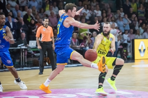 2016-10-14-medibayreuthbasketballloewenbraunschweig-christian-0060.jpg