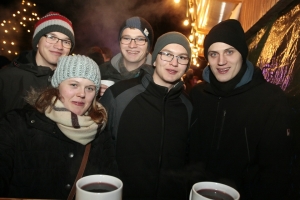 2017-12-02-schwarzenbach-gluehweinparty-eddi-0015.jpg