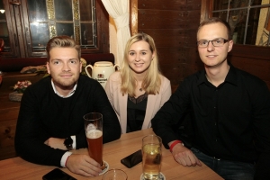 2019-05-11-kneipennacht-hof-weinkiste-eddi-0041.jpg