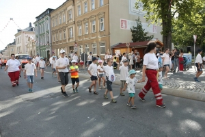 2019-07-26-volksfest-umzug-bieranstich-eddi-0066.jpg