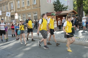 2019-07-26-volksfest-umzug-bieranstich-eddi-0226.jpg