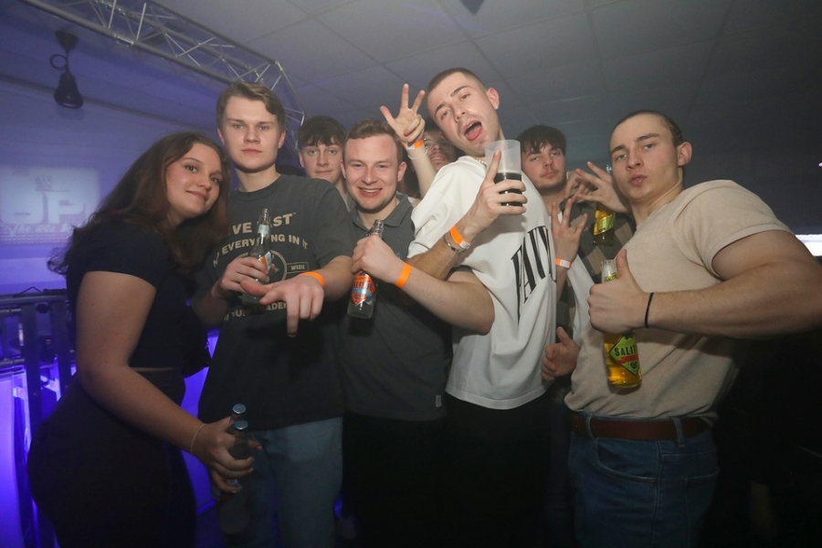 2023-02-01-club-aber-herzlich-eddi-0012.jpg