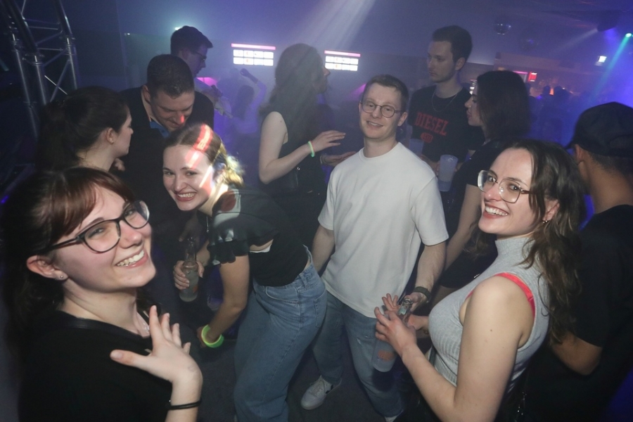 2023-05-06-club-aber-herzlich-eddi-0032.jpg