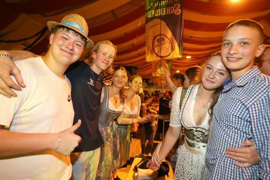 2024-07-26-volksfest-echt-stark-eddi-0074.jpg