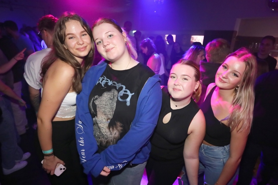 2024-10-16-club-aber-herzlich-eddi-0045.jpg