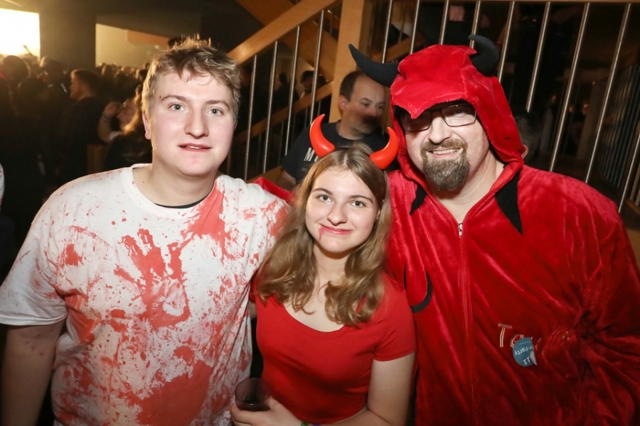 2024-10-31-f-dorf-halloween-eddi-0022.jpg