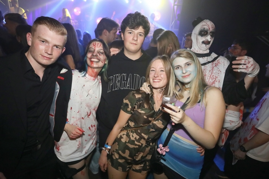 2024-10-31-f-dorf-halloween-eddi-0088.jpg