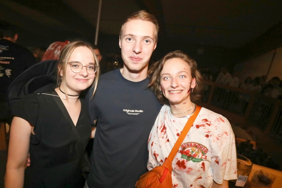 2024-10-31-f-dorf-halloween-eddi-0127.jpg