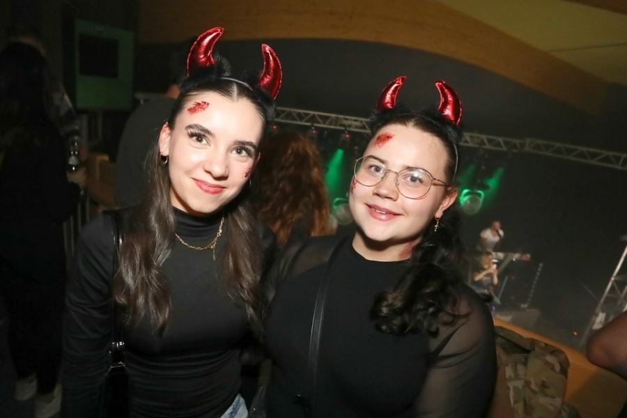 2024-10-31-f-dorf-halloween-eddi-0129.jpg