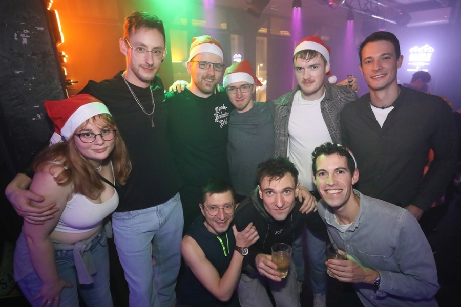 2024-11-30-club-aber-herzlich-eddi-0003.jpg