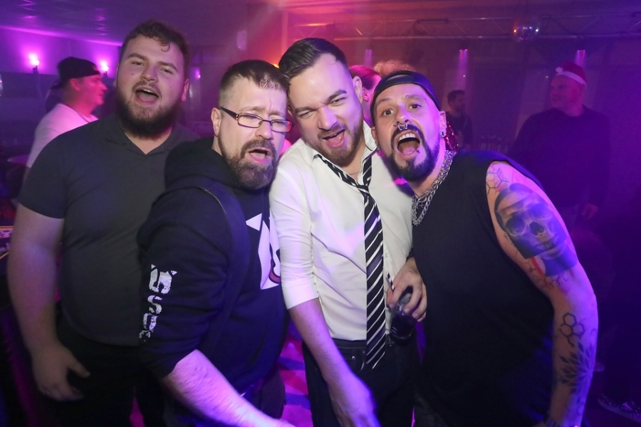 2024-11-30-club-aber-herzlich-eddi-0166.jpg