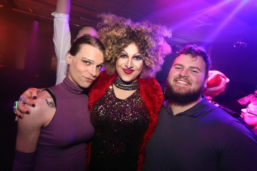 2024-11-30-club-aber-herzlich-eddi-0168.jpg