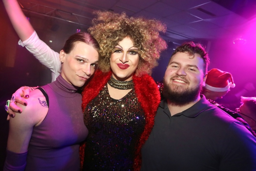 2024-11-30-club-aber-herzlich-eddi-0169.jpg