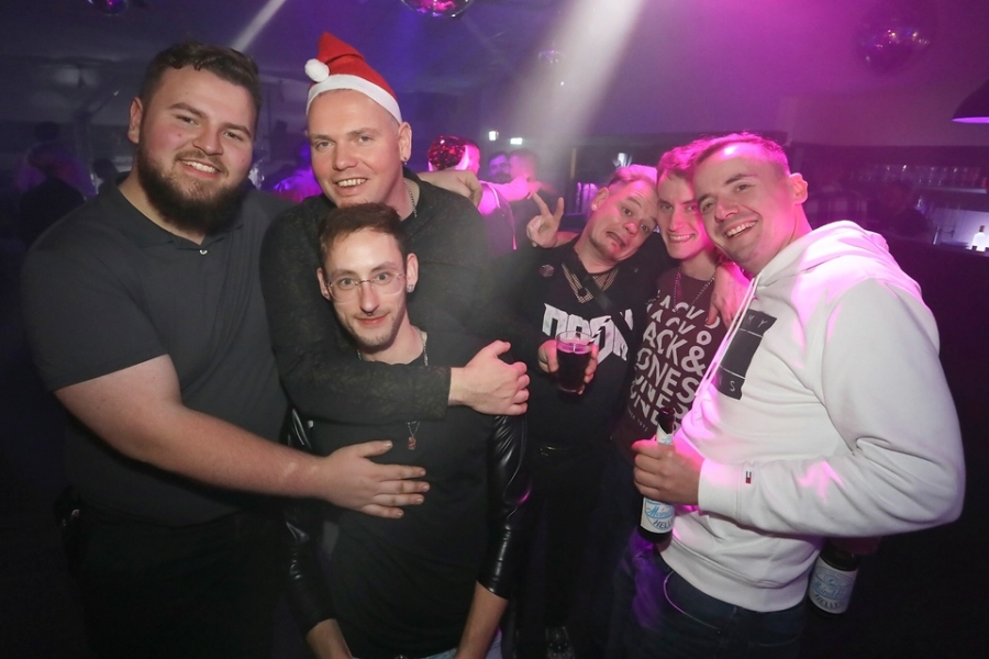 2024-11-30-club-aber-herzlich-eddi-0174.jpg