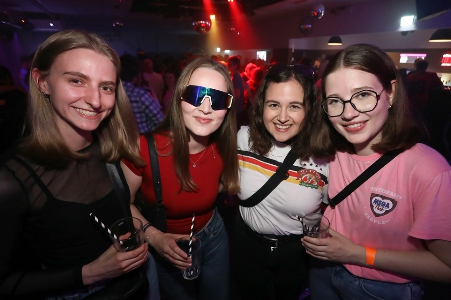 2025-05-07-club-aber-herzlich-eddi-0030.jpg
