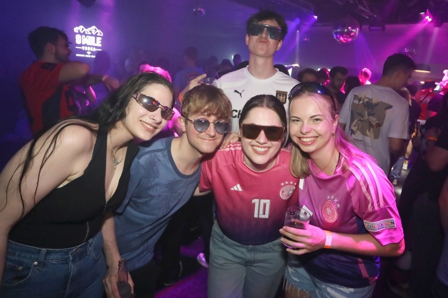 2025-05-07-club-aber-herzlich-eddi-0076.jpg
