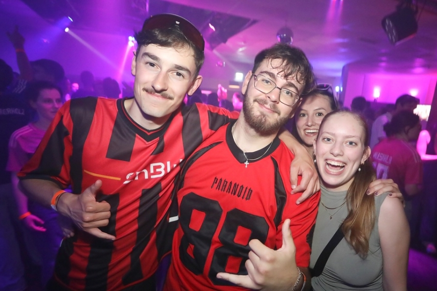 2025-05-07-club-aber-herzlich-eddi-0079.jpg