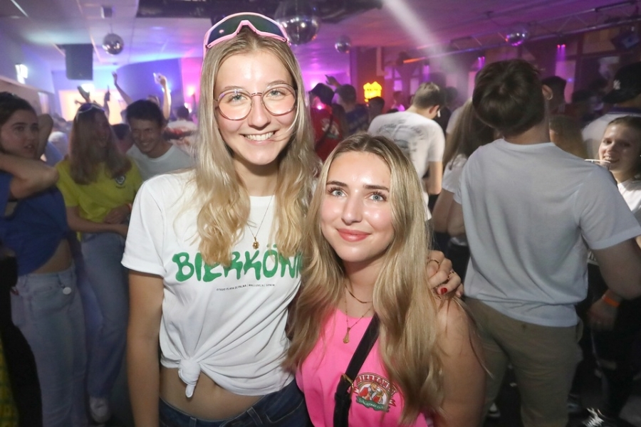 2025-05-07-club-aber-herzlich-eddi-0100.jpg