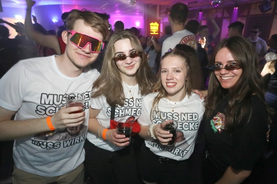 2025-05-07-club-aber-herzlich-eddi-0101.jpg