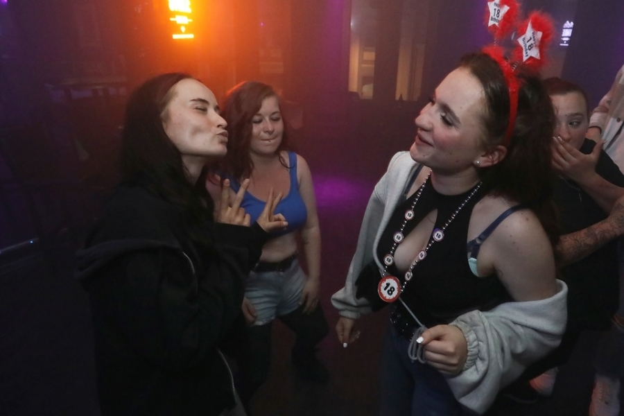 2025-05-17-club-aber-herzlich-eddi-0051.jpg