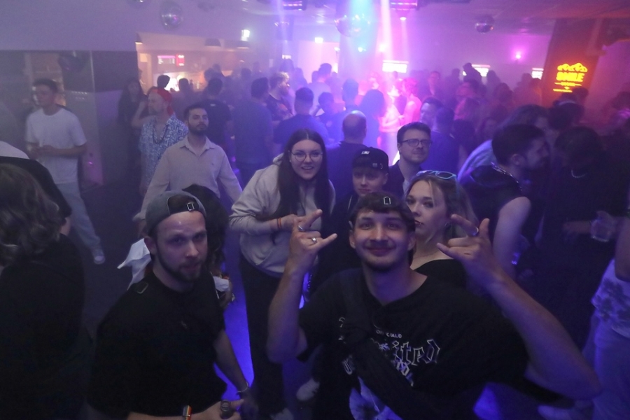 2025-05-24-club-aber-herzlich-eddi-0003.jpg