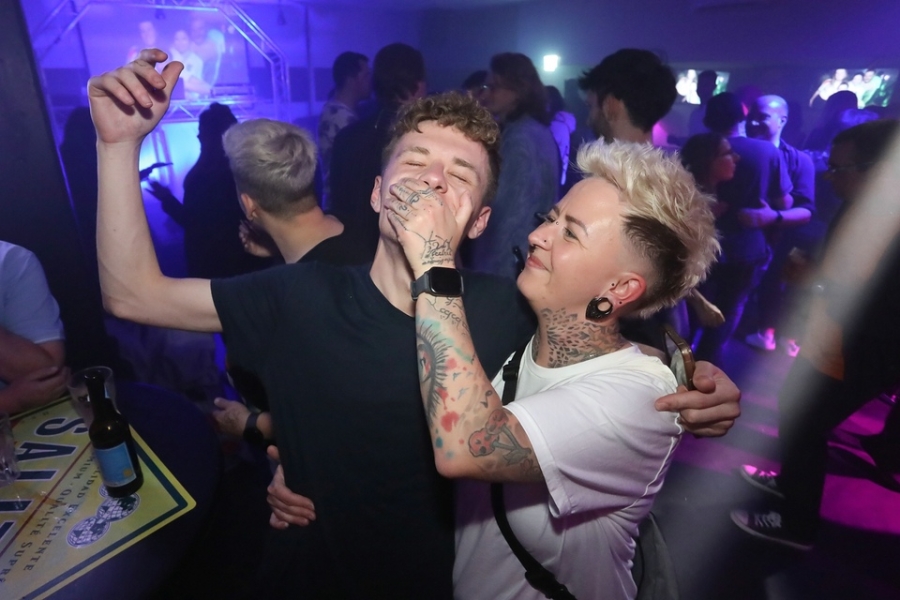 2025-05-24-club-aber-herzlich-eddi-0014.jpg