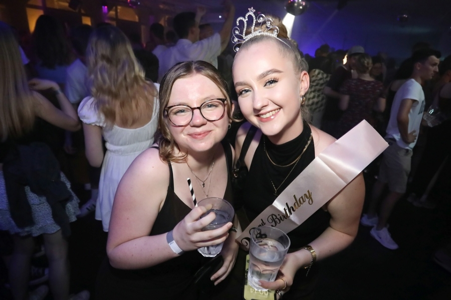 2025-07-01-club-aber-herzlich-eddi-0012.jpg