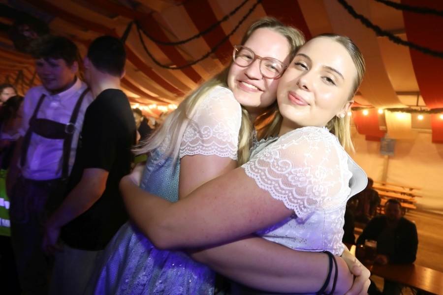 2025-07-28-volksfest-schlagerparty-eddi-0019.jpg
