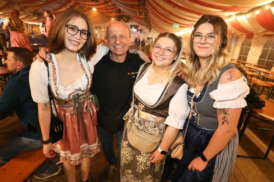 2025-07-28-volksfest-schlagerparty-eddi-0027.jpg