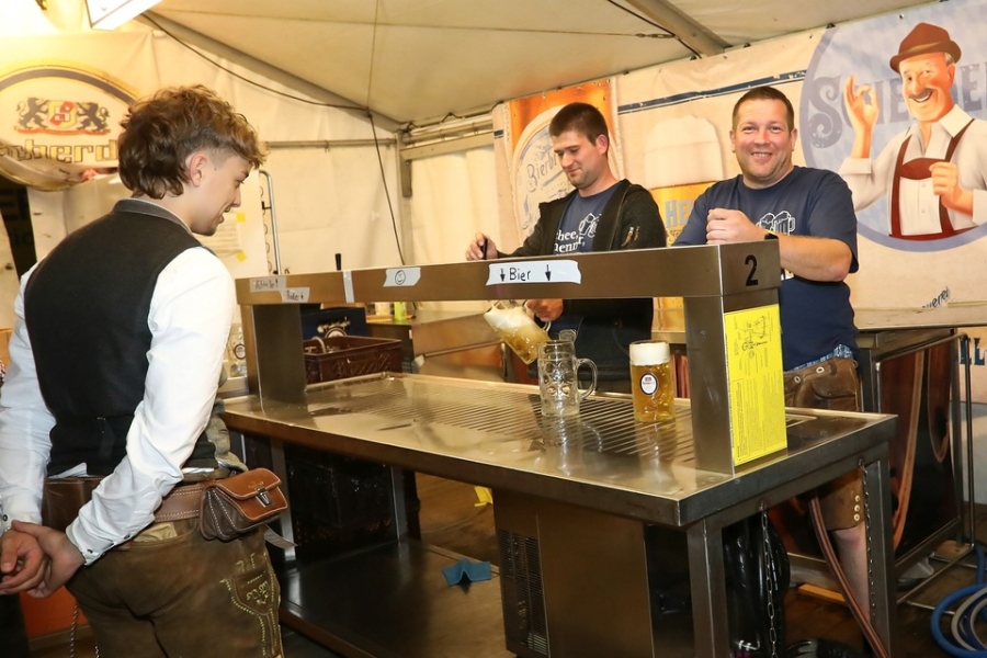 2025-07-28-volksfest-schlagerparty-eddi-0035.jpg