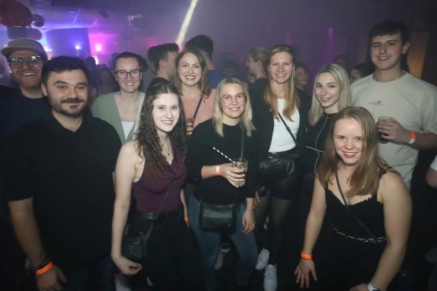 2025-11-18-club-aber-herzlich-eddi-0015.jpg