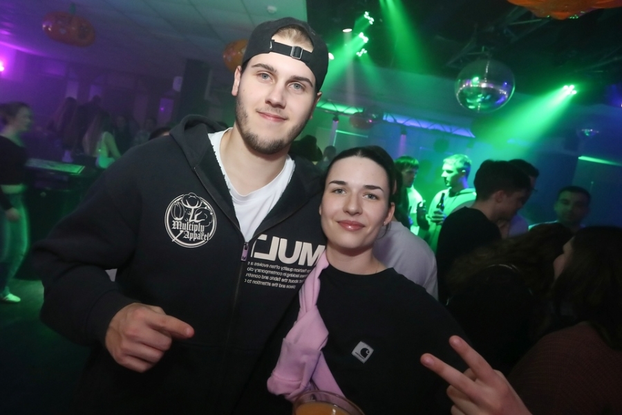 2025-11-18-club-aber-herzlich-eddi-0034.jpg