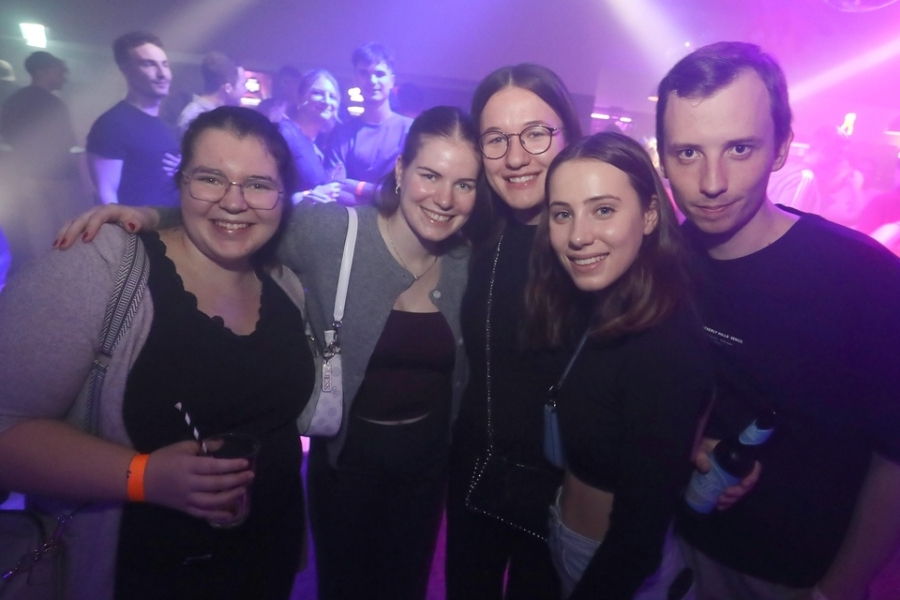 2025-11-18-club-aber-herzlich-eddi-0041.jpg