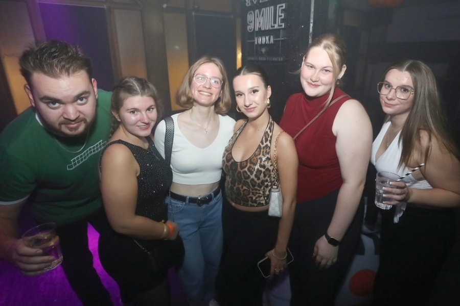 2025-11-18-club-aber-herzlich-eddi-0045.jpg
