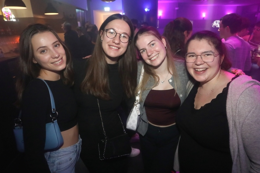 2025-11-18-club-aber-herzlich-eddi-0069.jpg