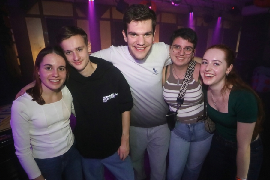2025-11-18-club-aber-herzlich-eddi-0113.jpg