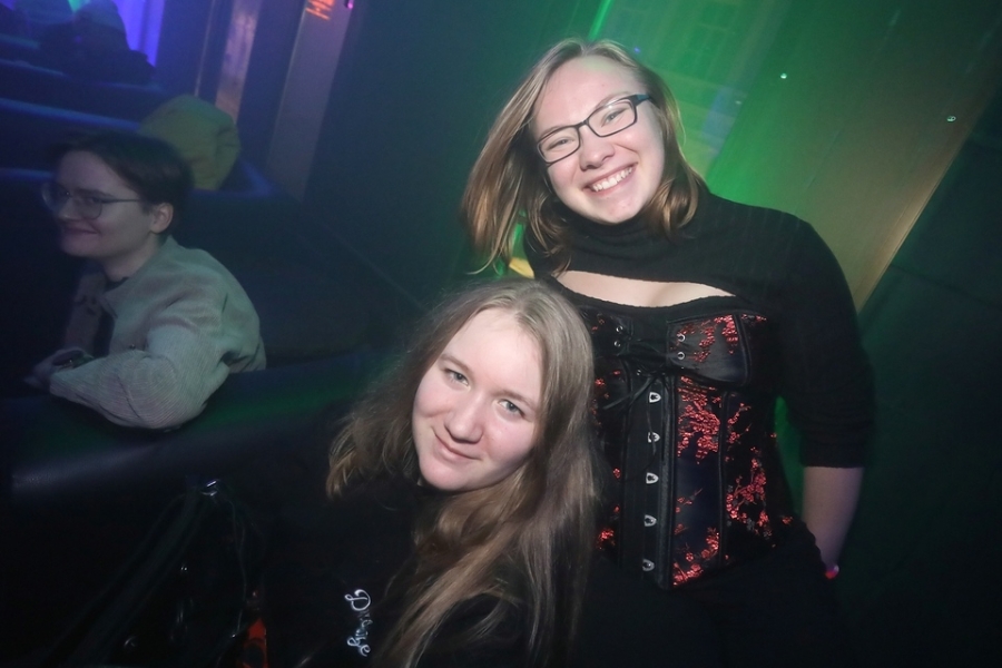 2025-11-29-club-aber-herzlich-eddi-0011.jpg