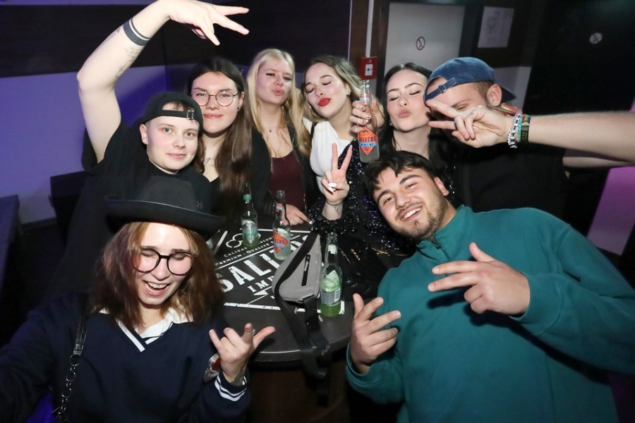 2025-12-05-club-aber-herzlich-eddi-0039.jpg