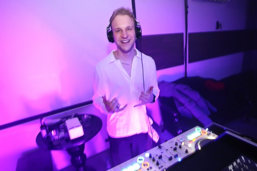 2026-03-19-club-aber-herzlich-eddi-0029.jpg