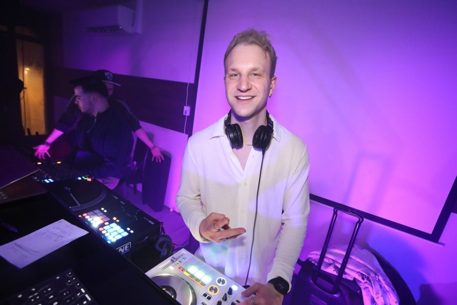 2026-03-19-club-aber-herzlich-eddi-0030.jpg
