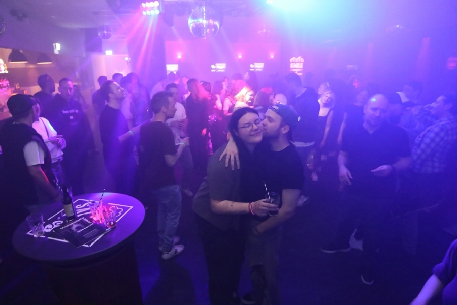 2026-04-11-club-aber-herzlich-eddi-0130.jpg