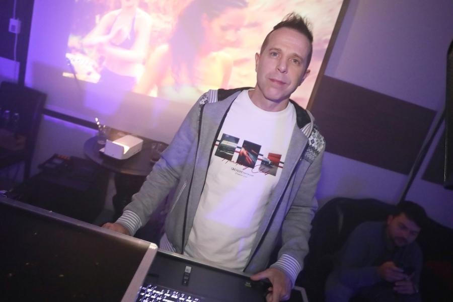 2026-04-11-club-aber-herzlich-eddi-0166.jpg