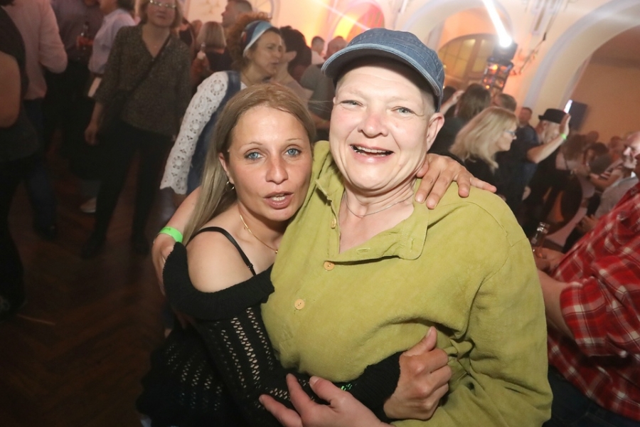 2026-04-11-steinparty-eddi-0122.jpg