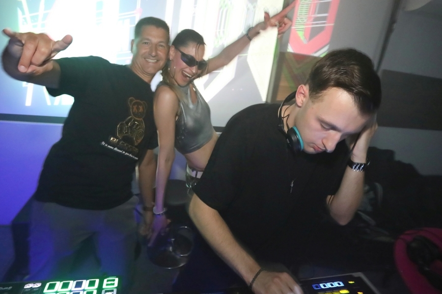 2026-04-25-club-aber-herzlich-eddi-0007.jpg