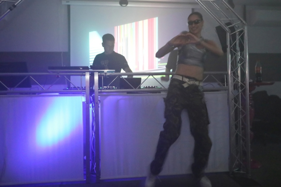 2026-04-25-club-aber-herzlich-eddi-0014.jpg