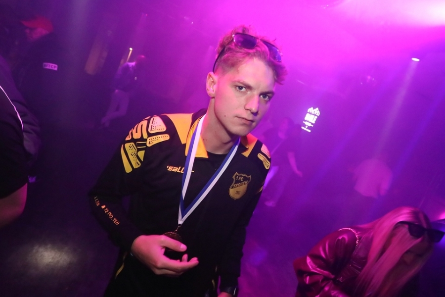 2026-05-01-club-aber-herzlich-eddi-0042.jpg
